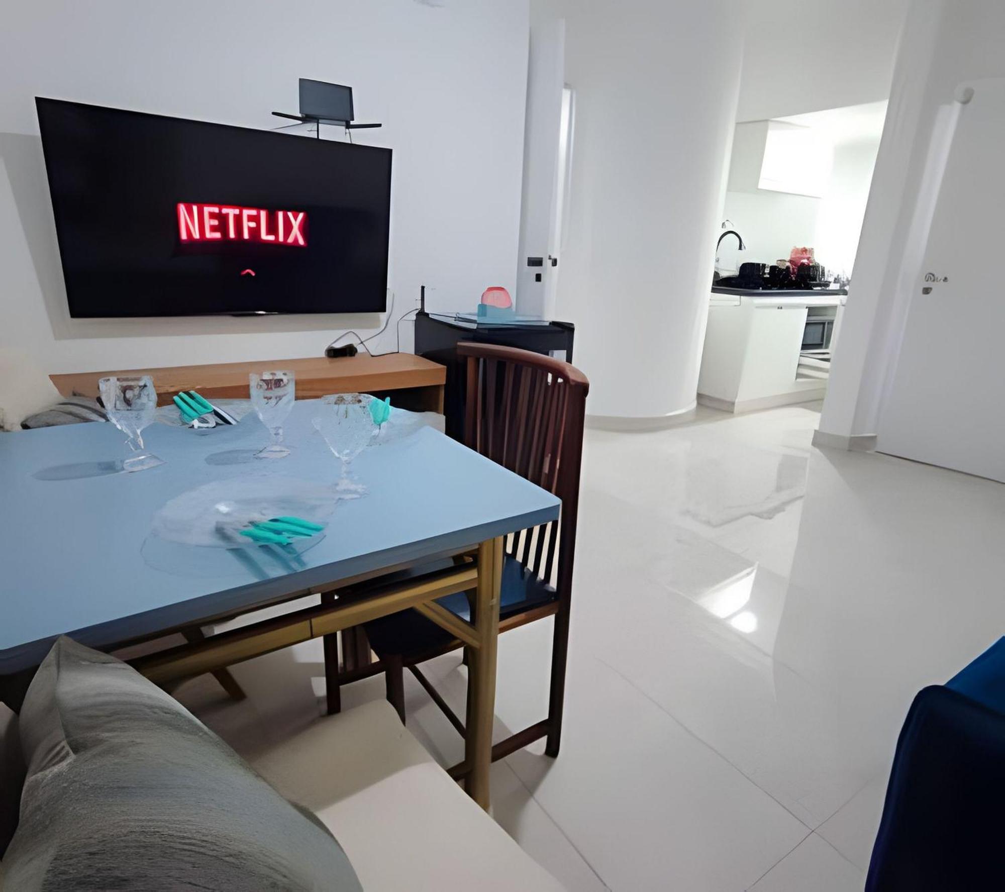 Paulista Liberdade, Hakka E Hospitais *